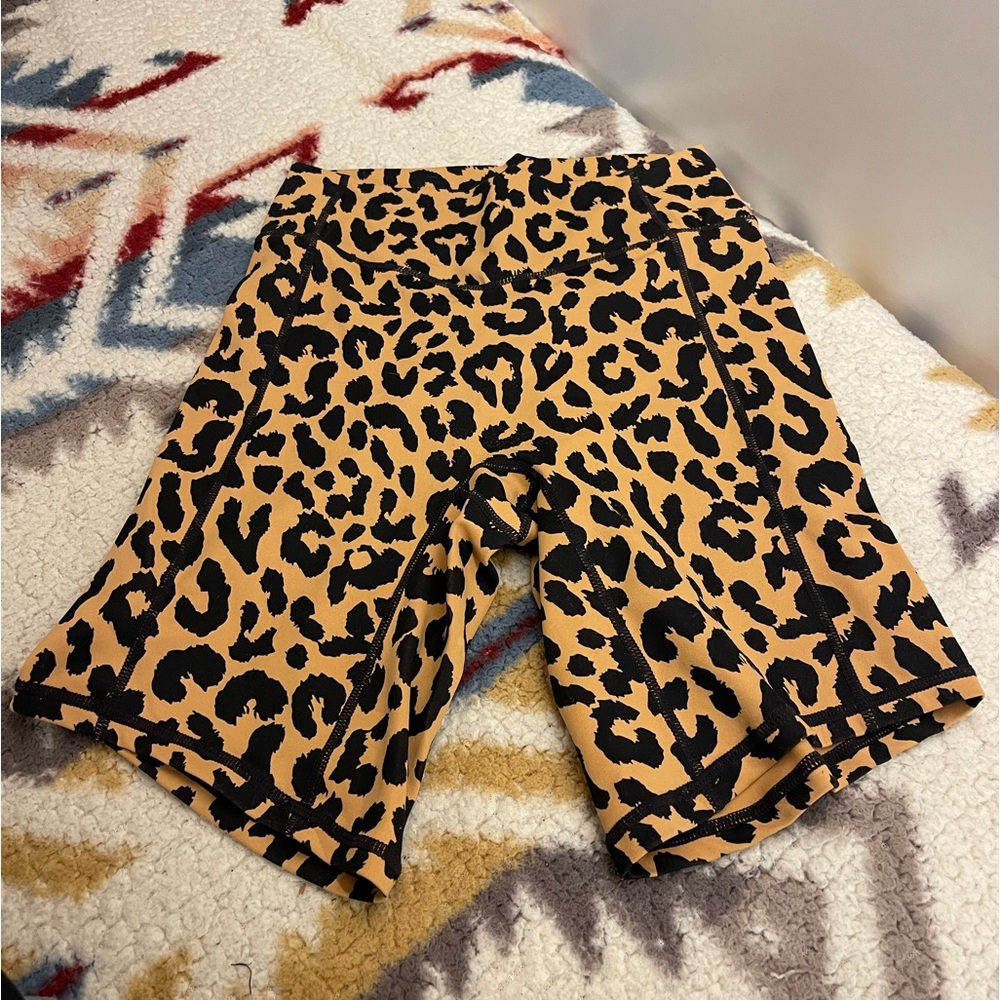 Balance athletica/ vitality shorts